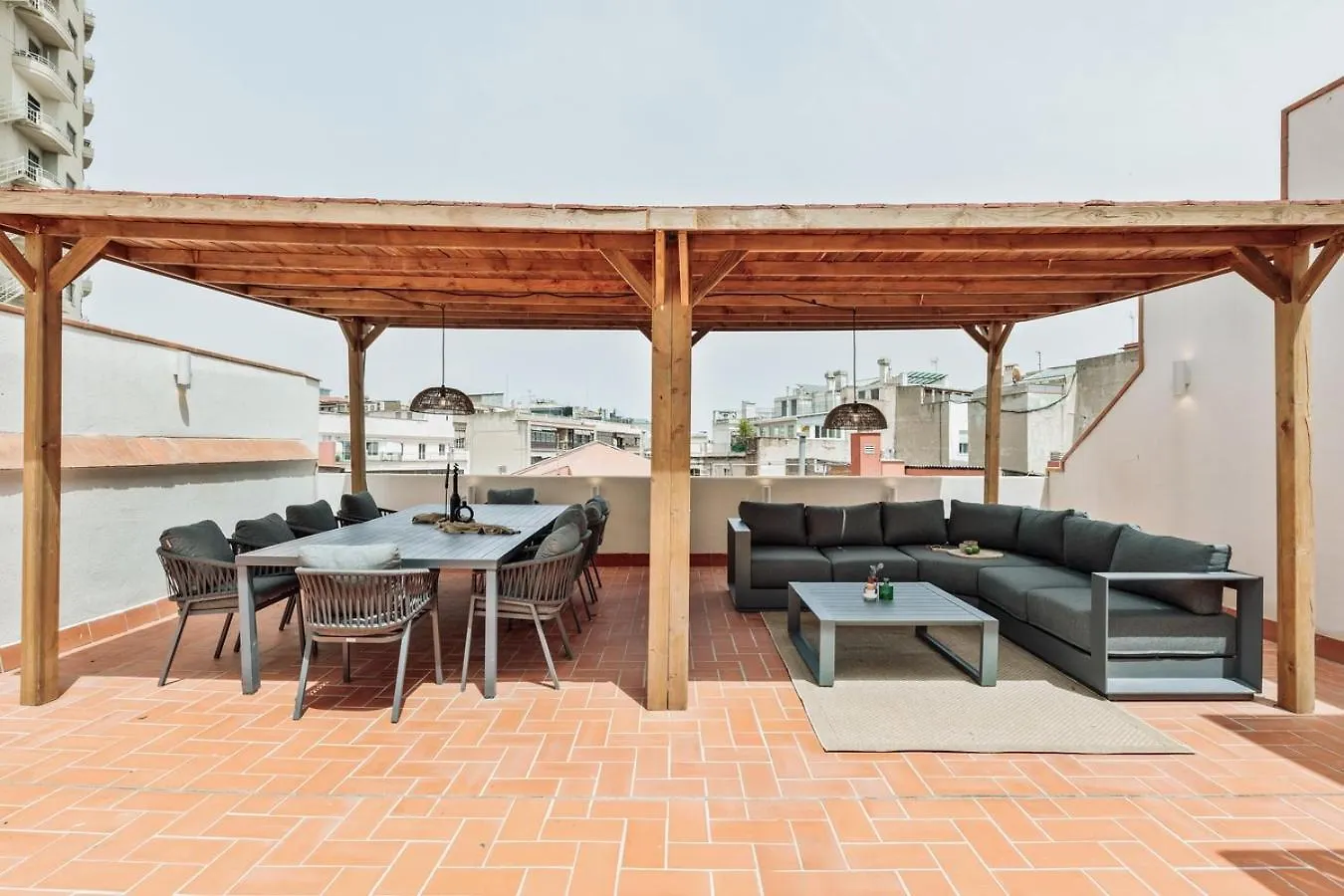 Cetara - 2 Bedrooms, Balcony And Terrace In Ciutat Vella Barcelone